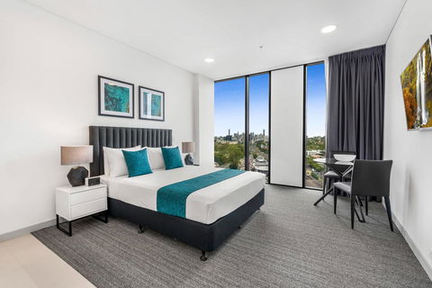 Essence Suites Taringa - Grafton Accommodation 9