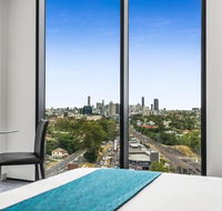 Essence Suites Taringa - Grafton Accommodation