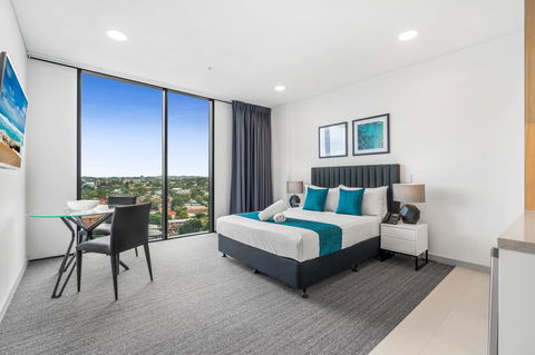 Essence Suites Taringa - Grafton Accommodation 21