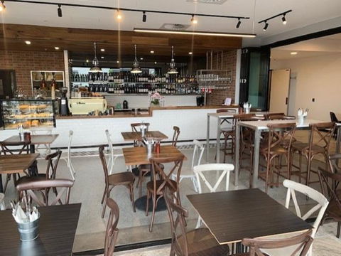 Essence Suites Taringa - Grafton Accommodation 5