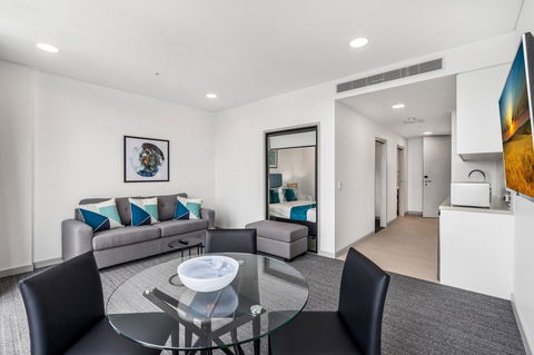 Essence Suites Taringa - Grafton Accommodation 32