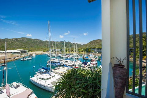 Absolute Waterfront Magnetic Island - Grafton Accommodation 30