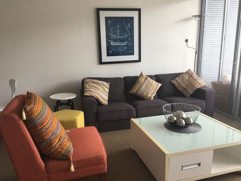 Absolute Waterfront Magnetic Island - Grafton Accommodation 2