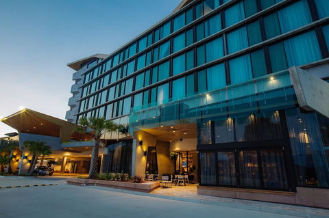 Eatons Hill Hotel - Grafton Accommodation 2