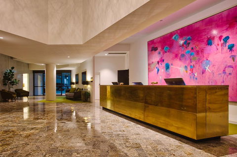 Eatons Hill Hotel - Grafton Accommodation 0