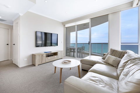 Pacific Views Resort - Grafton Accommodation 5