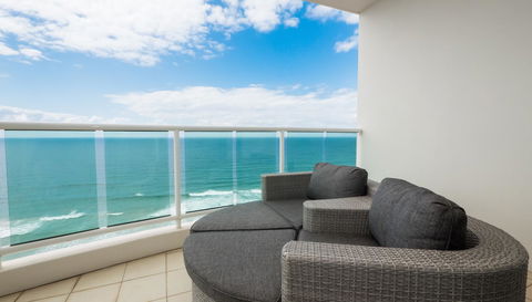 Pacific Views Resort - Grafton Accommodation 0