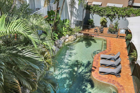 Coral Tree Inn - Grafton Accommodation 21