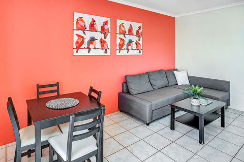 Coral Tree Inn - Grafton Accommodation 14