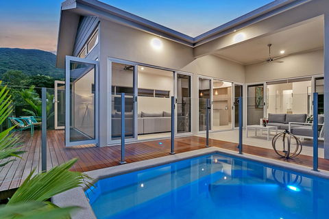 Oceans Edge Holiday Home - Grafton Accommodation 0
