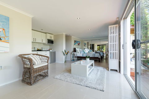 Private Guest Suite High On Currumbin Hill - Grafton Accommodation 9