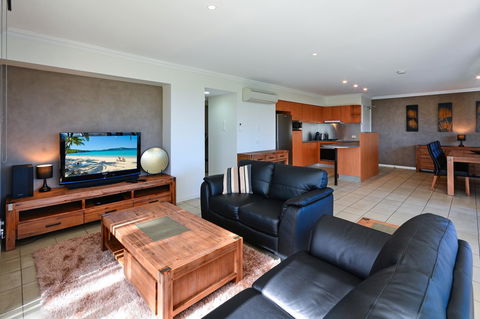 Oasis Apartments On Hamilton Island By HIHA - Grafton Accommodation 10