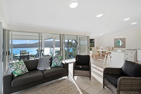 Oasis Apartments On Hamilton Island By HIHA - Grafton Accommodation 34