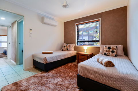 Oasis Apartments On Hamilton Island By HIHA - Grafton Accommodation 8