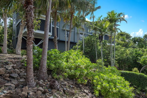Oasis Apartments On Hamilton Island By HIHA - Grafton Accommodation 23