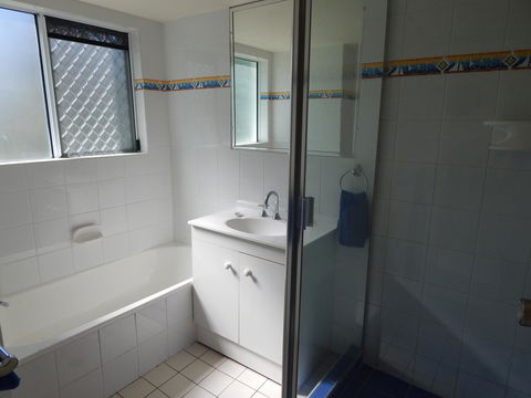 Tranquil Shores - Grafton Accommodation 34