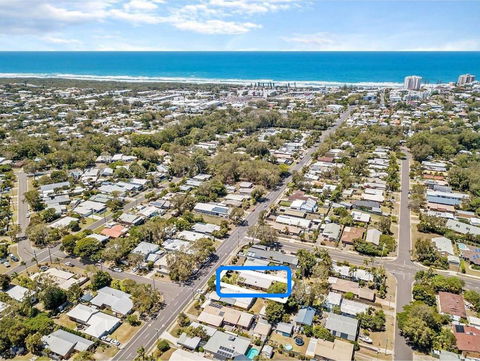 Beautiful Home- Walk To Beach-Short Drive To Noosa - Grafton Accommodation 2