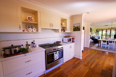 Manitzky Magic -B&B Home With Heart - Grafton Accommodation 15