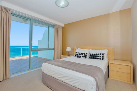 The Waterford On Main Beach - Grafton Accommodation 35
