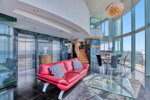The Waterford On Main Beach - Grafton Accommodation 38