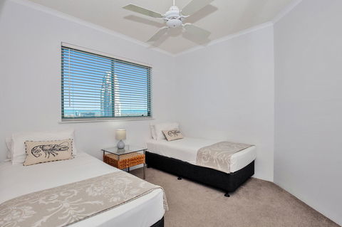 The Waterford On Main Beach - Grafton Accommodation 28