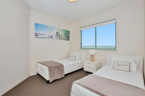 The Waterford On Main Beach - Grafton Accommodation 19