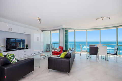 The Waterford On Main Beach - Grafton Accommodation 22