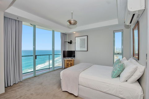 The Waterford On Main Beach - Grafton Accommodation 42