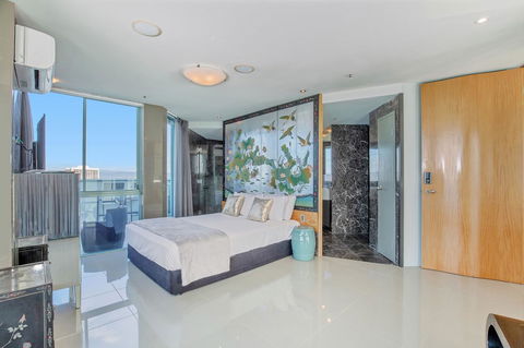 The Waterford On Main Beach - Grafton Accommodation 37