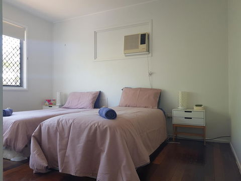 Highland House - Grafton Accommodation 24