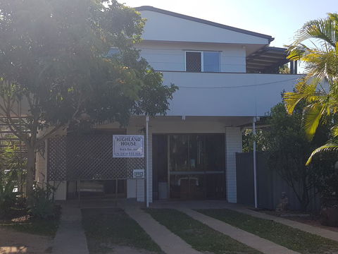 Highland House - Grafton Accommodation 6