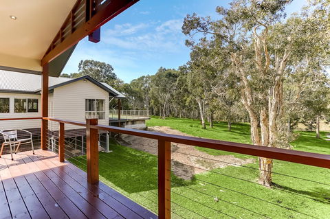 Carter Retreat - Grafton Accommodation 6