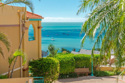 Toscana Village Resort - Grafton Accommodation 2