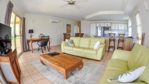 Toscana Village Resort - Grafton Accommodation 38