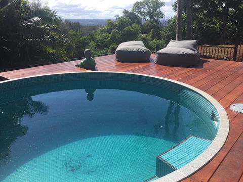Sam's Buderim Mountain Guest House - Grafton Accommodation 24