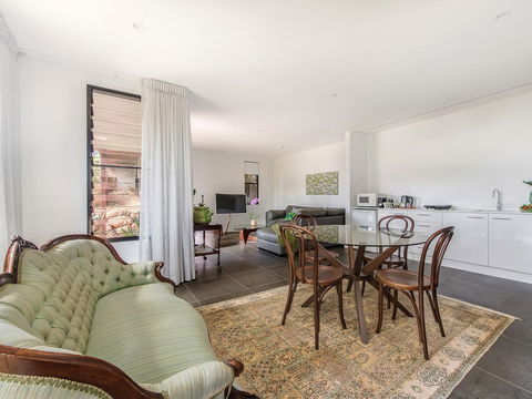 Sam's Buderim Mountain Guest House - Grafton Accommodation 16