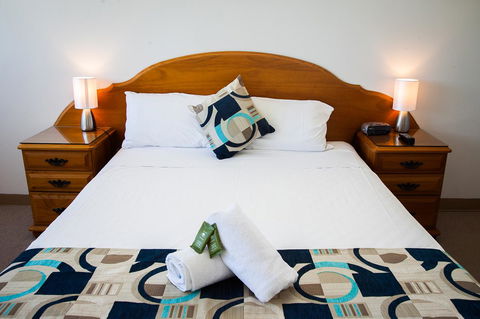 Elouera Tower - Grafton Accommodation 10