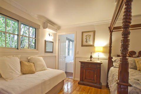 Curtis Falls Cottage - Grafton Accommodation 20