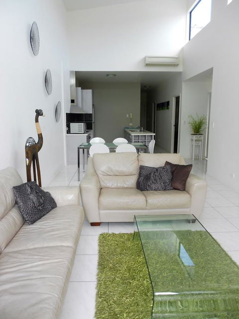 Sutton's Beach Unit - Grafton Accommodation 6