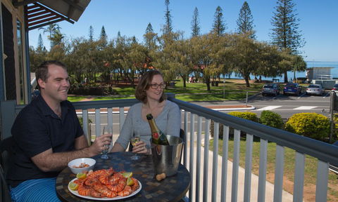 Pale Pacific Holiday Units - Grafton Accommodation 2