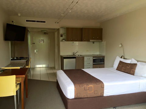 Waters Edge The Strand - Grafton Accommodation 1