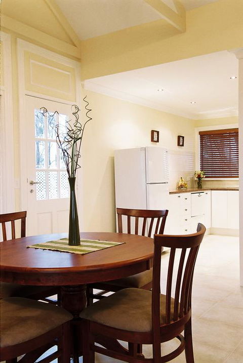 Waverley House Cottages - Grafton Accommodation 3