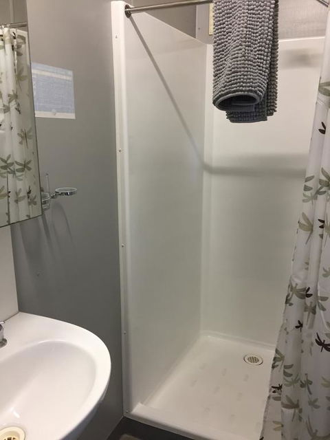 Wellshot Hotel - Grafton Accommodation 0
