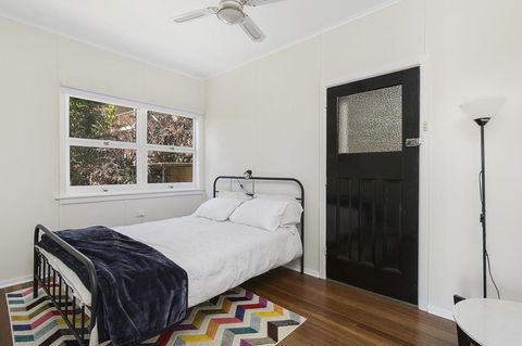 Whitecaps, 26 East Street - Grafton Accommodation 2