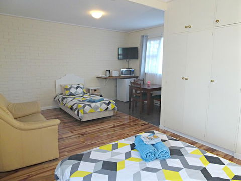 Whyalla Country Inn Motel - Grafton Accommodation 1
