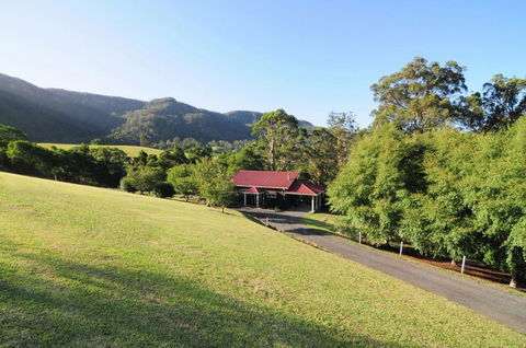 Willabrook Retreat - Rest Cottage - Spoil Yourself! - Grafton Accommodation 1