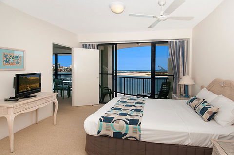 Windward Passage - Grafton Accommodation 2