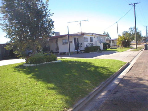 Winton Outback Motel - Grafton Accommodation 1