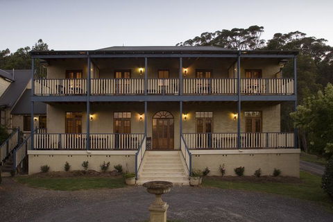 Wombatalla - Grafton Accommodation 0