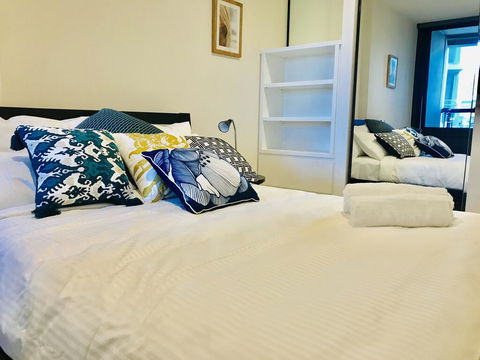 Wonderful One-Bedroom Apartment In Melbourne CBD - Grafton Accommodation 3